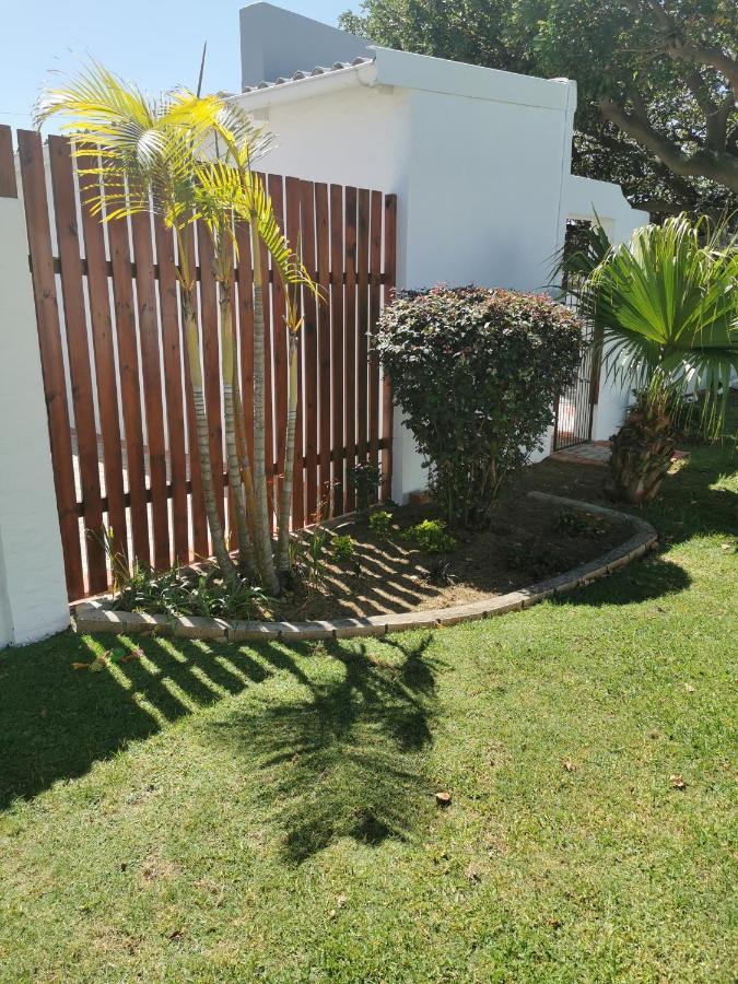Ballina Ga-El Guesthouse Port Elizabeth Extérieur photo